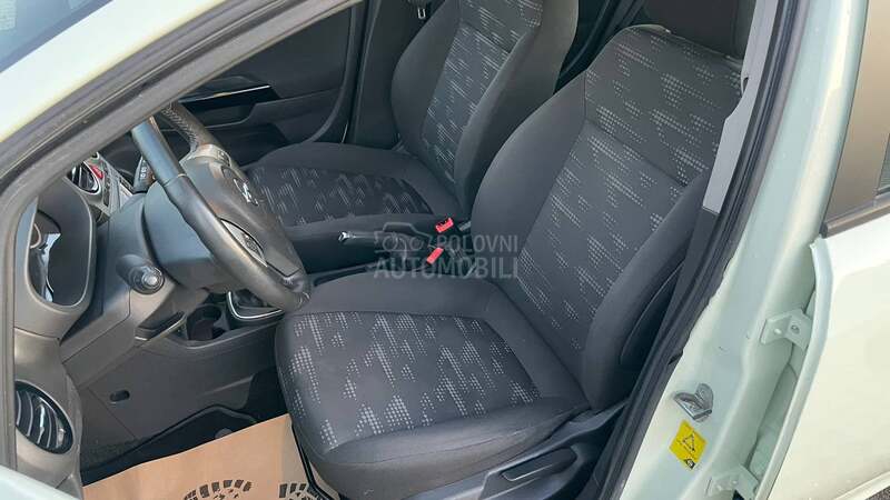 Opel Corsa D 1.3CDTi NAV/VEL SERV