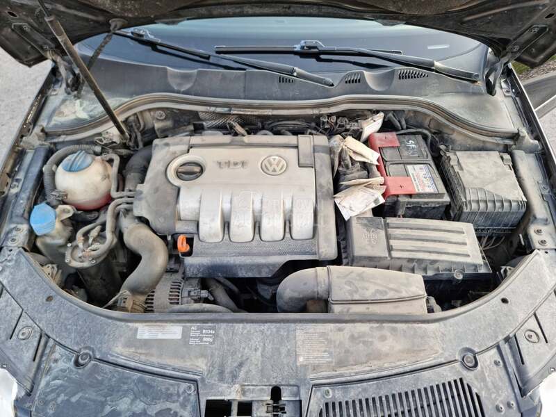 Volkswagen Passat B6 2.0 DSG  V LASNIK