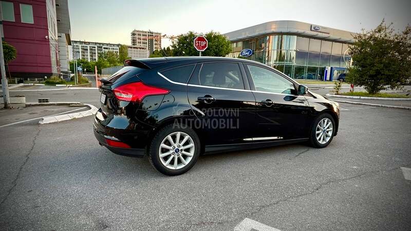 Ford Focus Titanium X