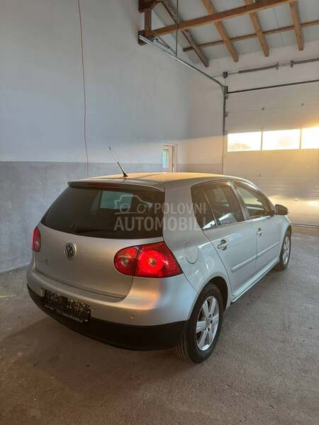 Volkswagen Golf 5 