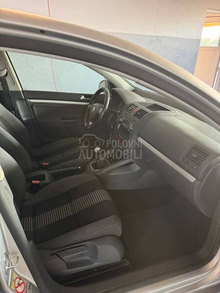 Volkswagen Golf 5 