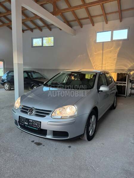 Volkswagen Golf 5 