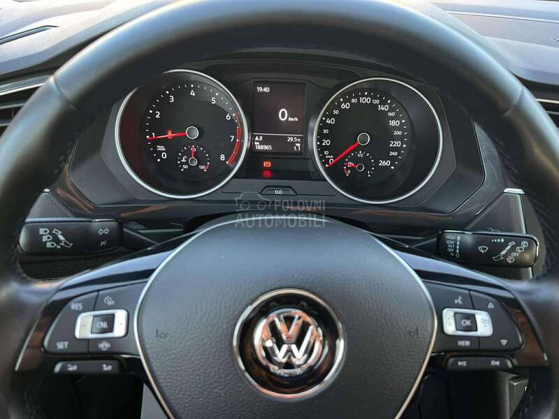 Volkswagen Tiguan 1.5 TSI/Comfort/Nav