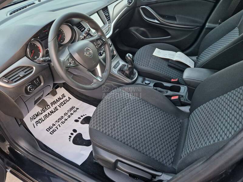 Opel Astra K 1.0 b NOV