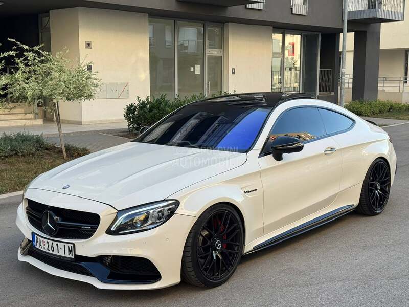 Mercedes Benz C 63 AMG 