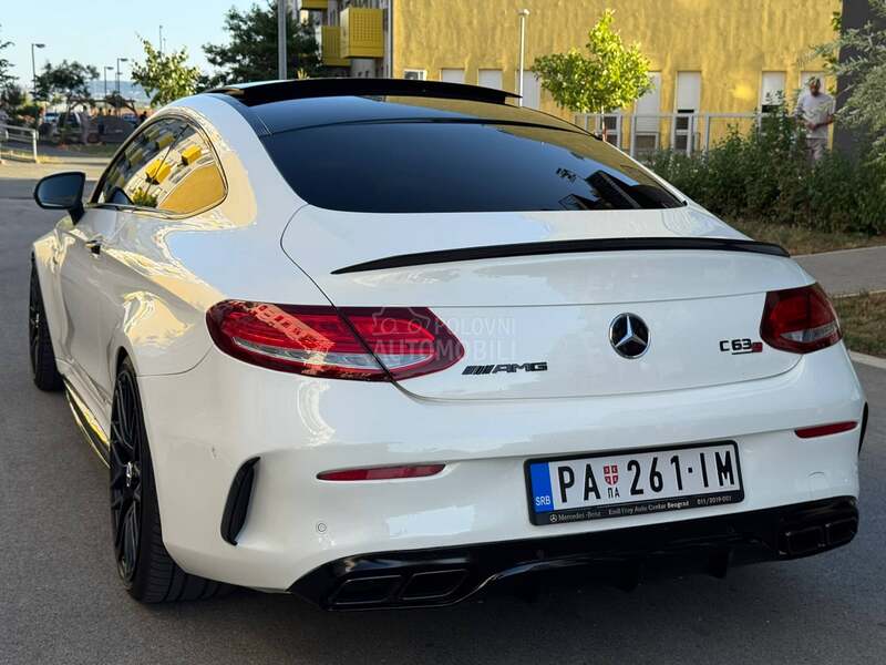 Mercedes Benz C 63 AMG 