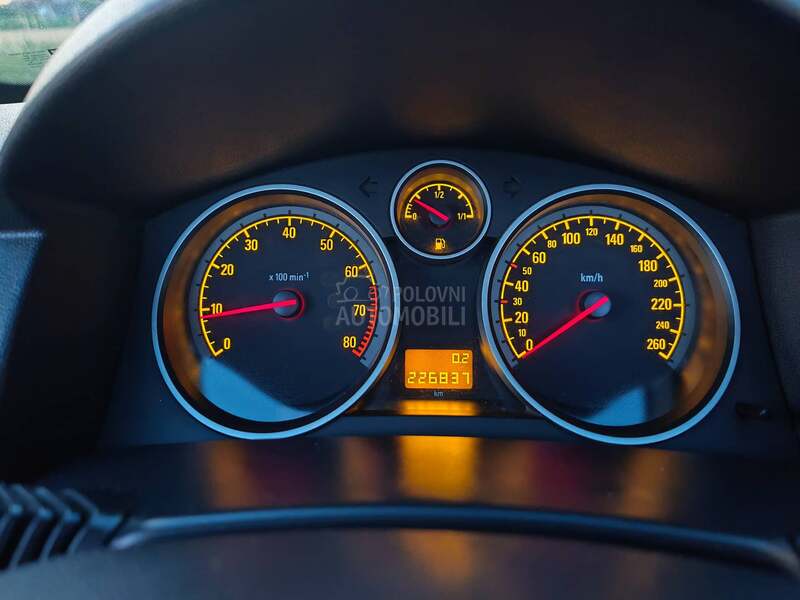 Opel Astra H 1.8 Cabrio