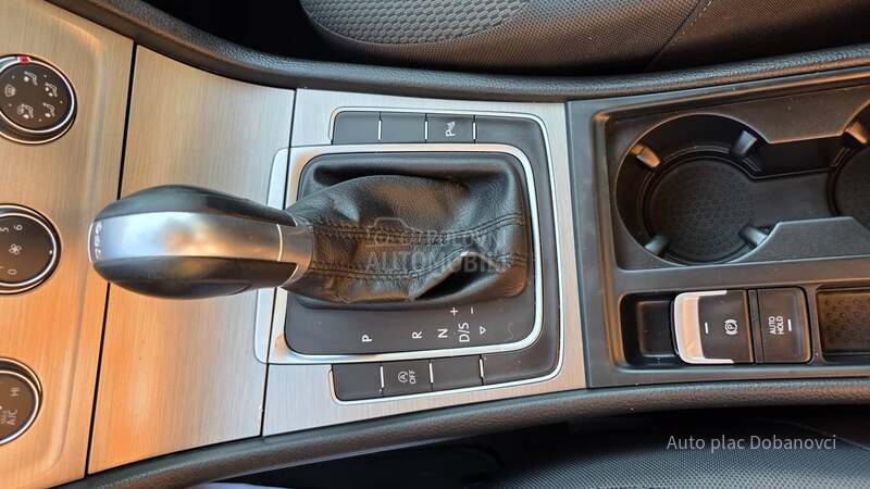 Volkswagen Golf 7 1.4 TGI DSG
