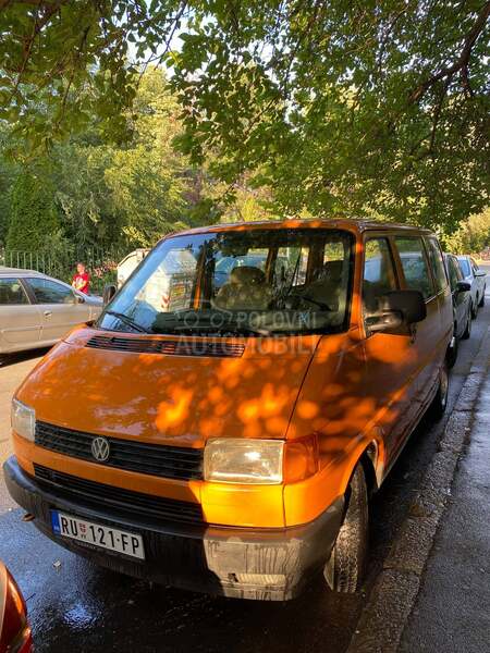 Volkswagen Transporter T4 1.9 D