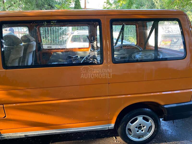 Volkswagen Transporter T4 1.9 D