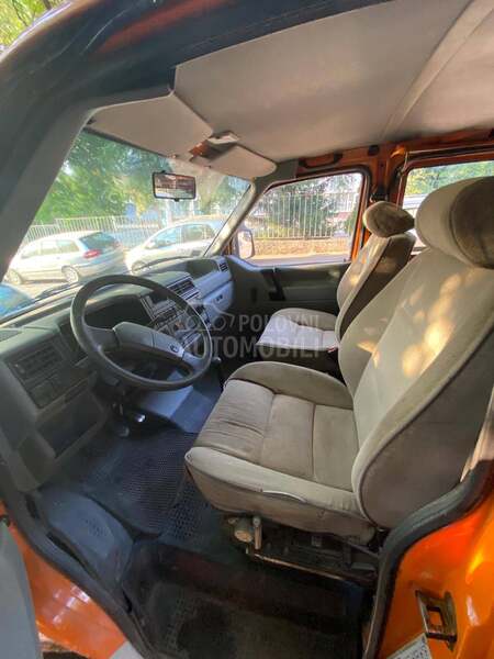 Volkswagen Transporter T4 1.9 D