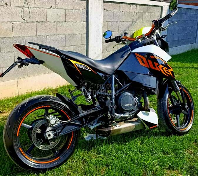 KTM DUKE III 690