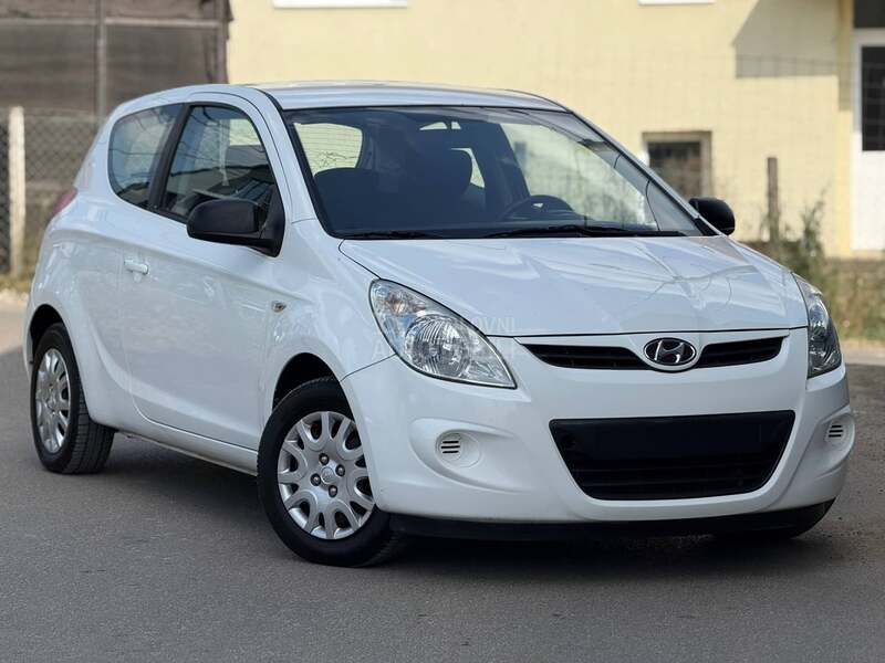 Hyundai i20 1.4 ŠVAJCARSKA