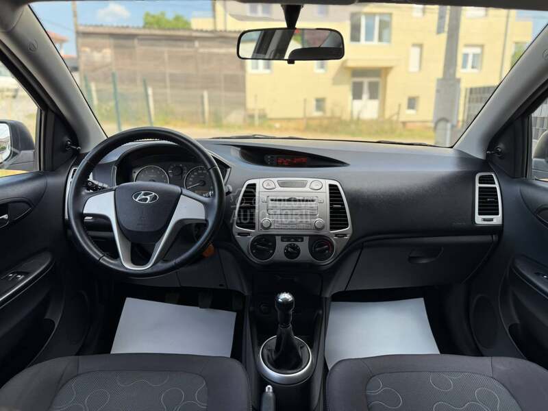 Hyundai i20 1.4 ŠVAJCARSKA