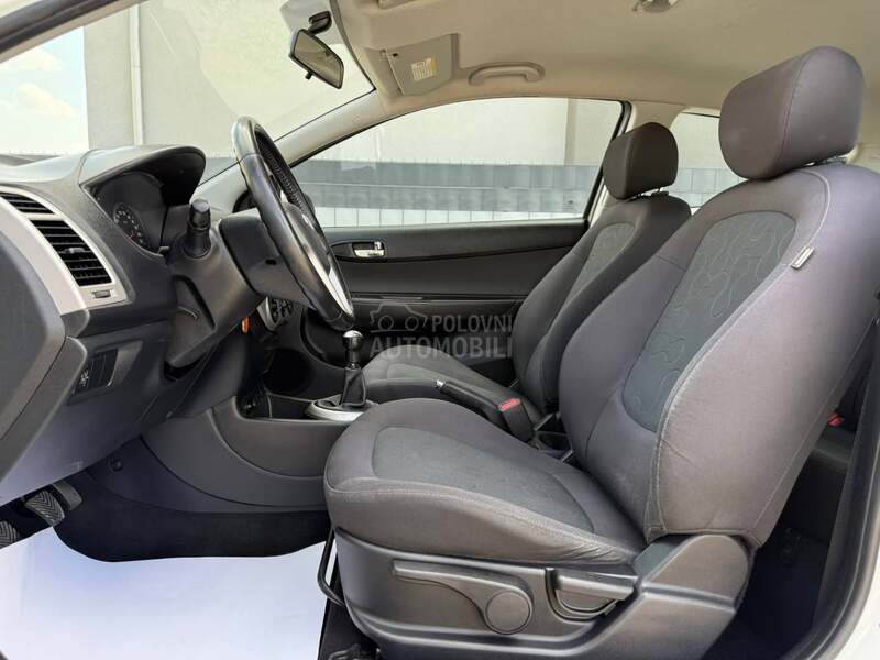 Hyundai i20 1.4 ŠVAJCARSKA