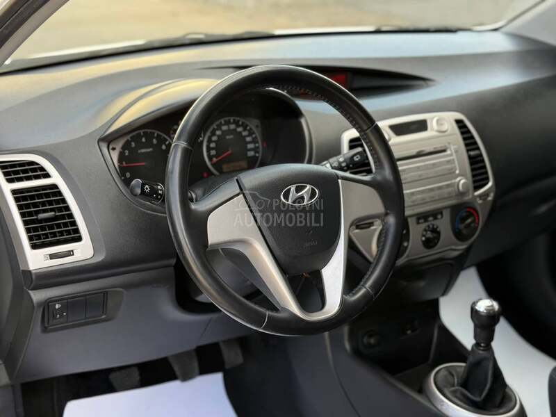 Hyundai i20 1.4 ŠVAJCARSKA