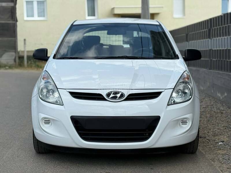 Hyundai i20 1.4 ŠVAJCARSKA