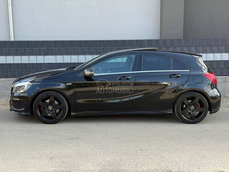 Mercedes Benz A 250 AMG SPORT PANO AUT