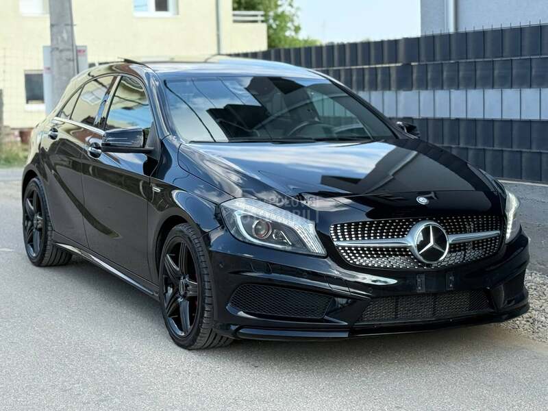 Mercedes Benz A 250 AMG SPORT PANO AUT