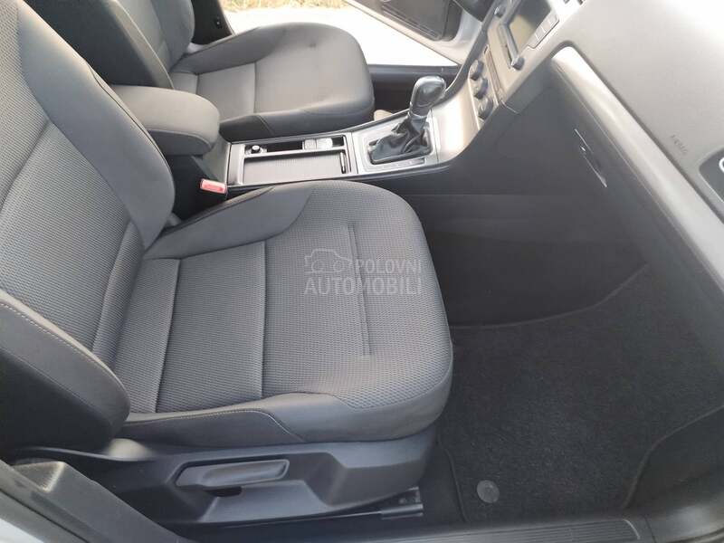 Volkswagen Golf 7 1.6 TDI DSG