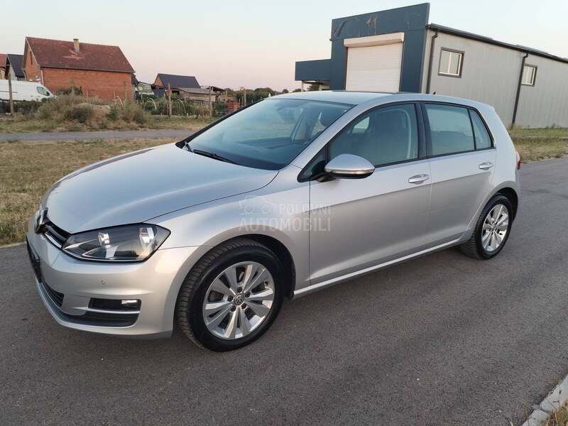 Volkswagen Golf 7 1.6 TDI DSG