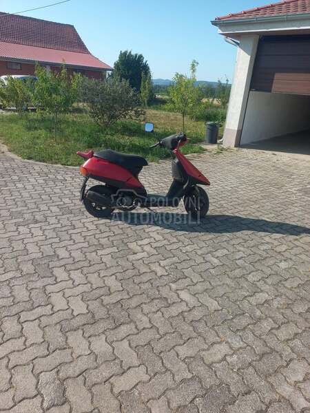 Aprilia amico