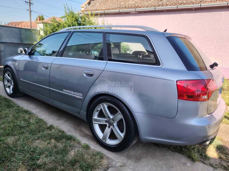 Audi A4 2.0 FSI S line