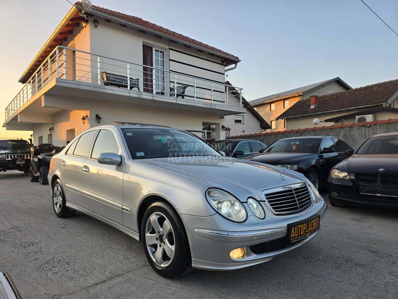 Mercedes Benz E 320 