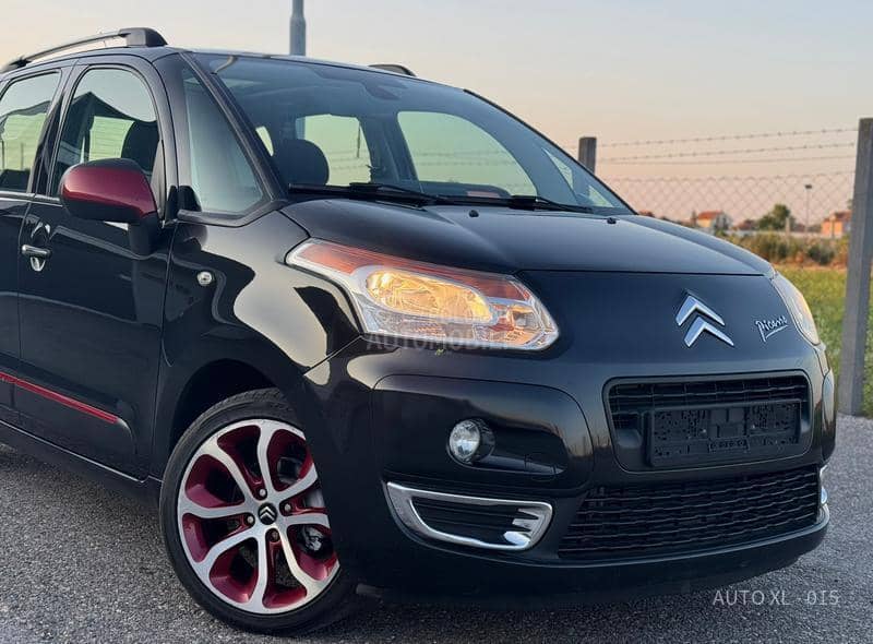 Citroen C3 Picasso 1.6 E HDI // PANO