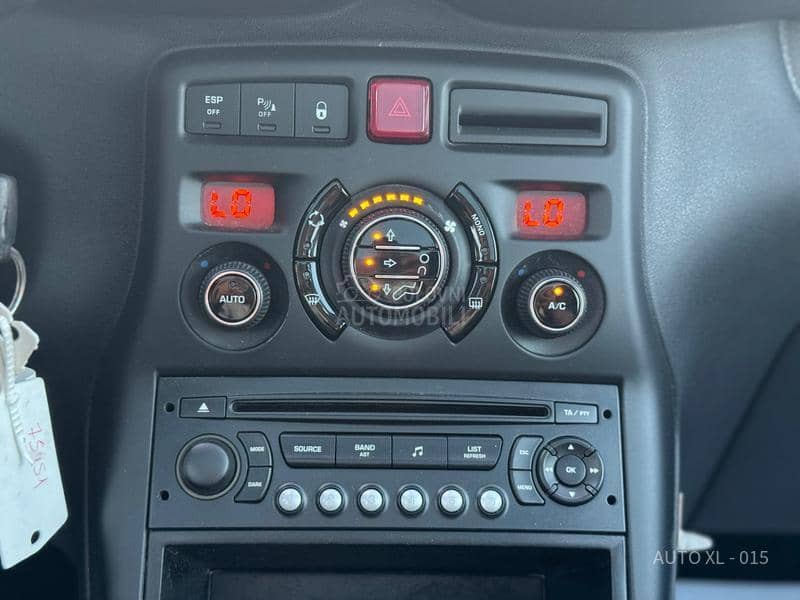 Citroen C3 Picasso 1.6 E HDI // PANO