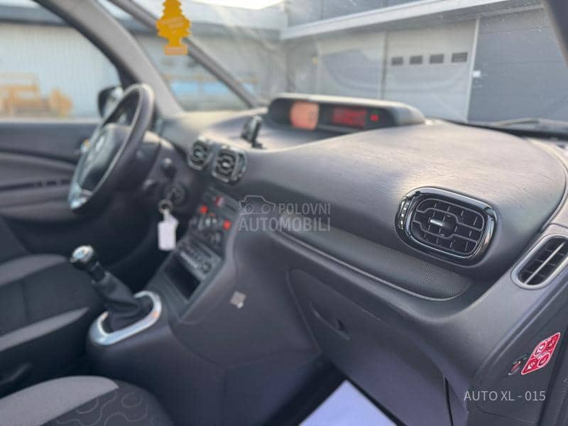 Citroen C3 Picasso 1.6 E HDI // PANO