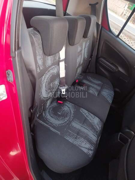 Opel Agila 1.0i  u.v.o.z  C H