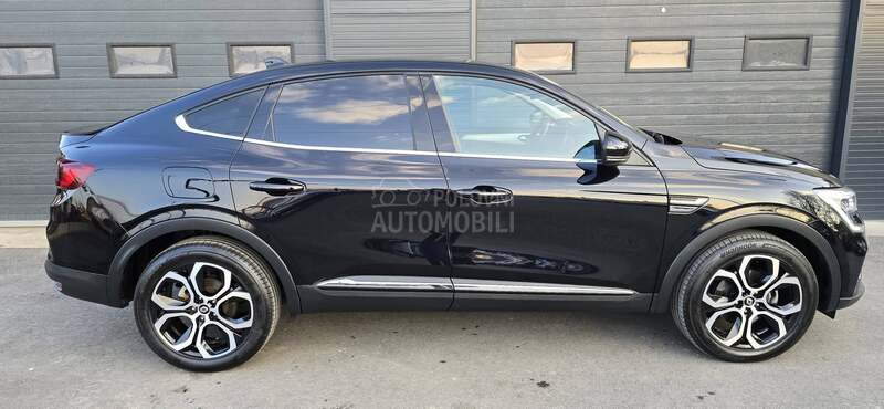 Renault Arkana 1.6b INTENSE