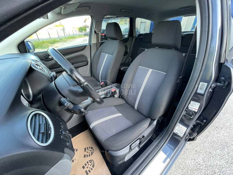 Ford Focus 
