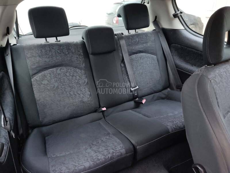 Peugeot 206 H I T N O  9.2025
