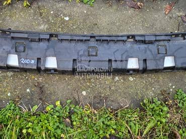 Prednja sina branika za Peugeot 2008