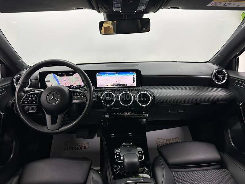 Mercedes Benz A 180 SPORT AUT
