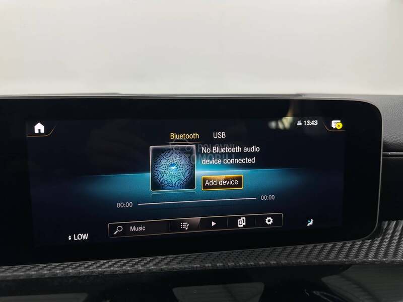 Mercedes Benz A 180 SPORT AUT