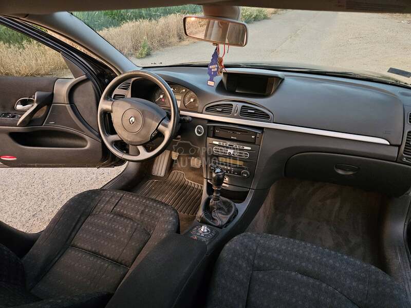 Renault Laguna 