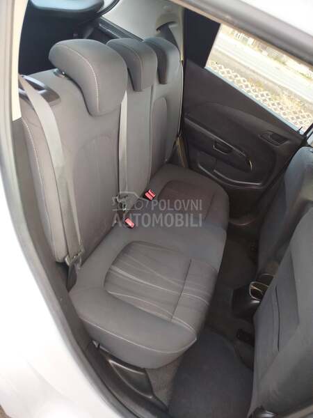 Chevrolet Aveo 1.4i  u.v.o.z  C H
