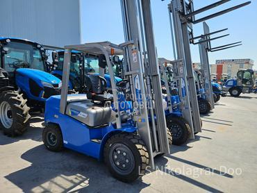 Clark FD25 pro Litijum 4500 mm