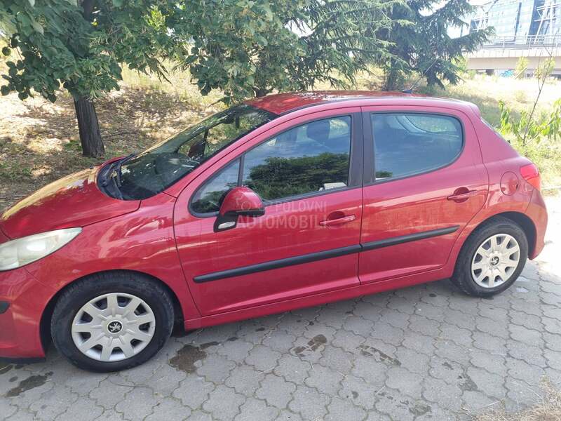 Peugeot 207 