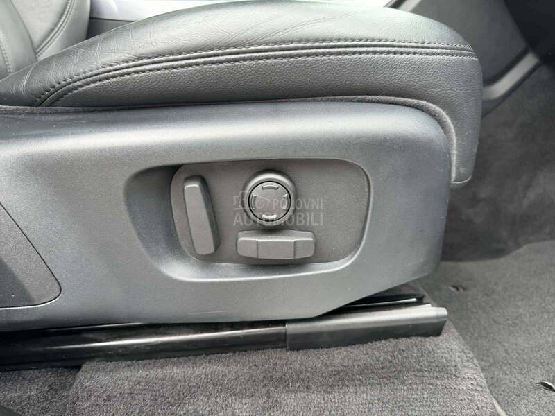 Land Rover Range Rover Sport 3,0 HSE 89000 NOV