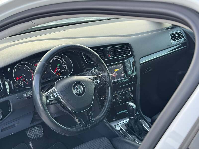 Volkswagen Golf 7 