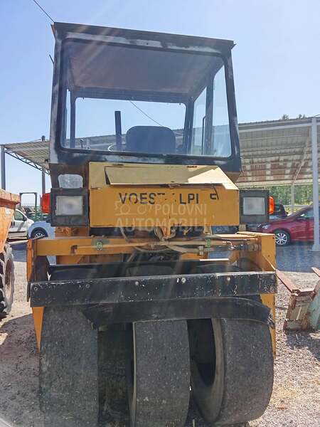Hamm 2210 Drum roller