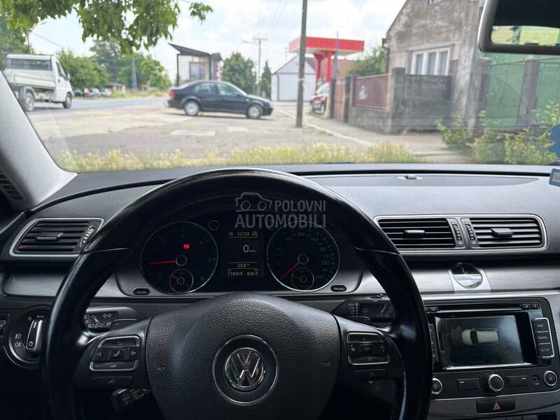 Volkswagen Passat B7 