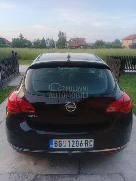 Opel Astra J 1.4