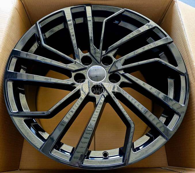 Aluminijumske felne replica audi 19" 5 x 112