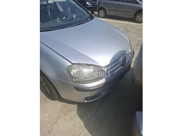 Komplet prednjica za Volkswagen Golf 5 od 2004. do 2008. god.