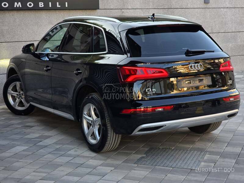 Audi Q5 quattro/S-tronic